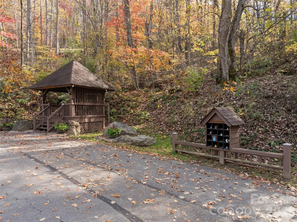 Lot 44 Weatherwatch Drive #44 Waynesville, NC 28786