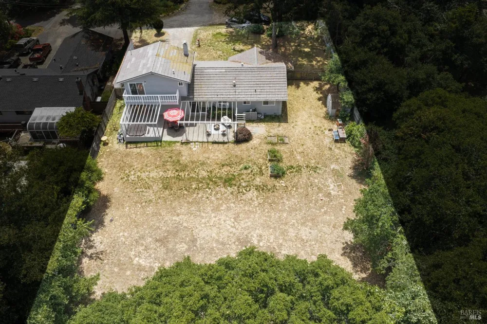6304 Caraway Court Sebastopol, CA 95472