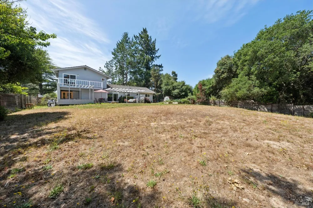 6304 Caraway Court Sebastopol, CA 95472