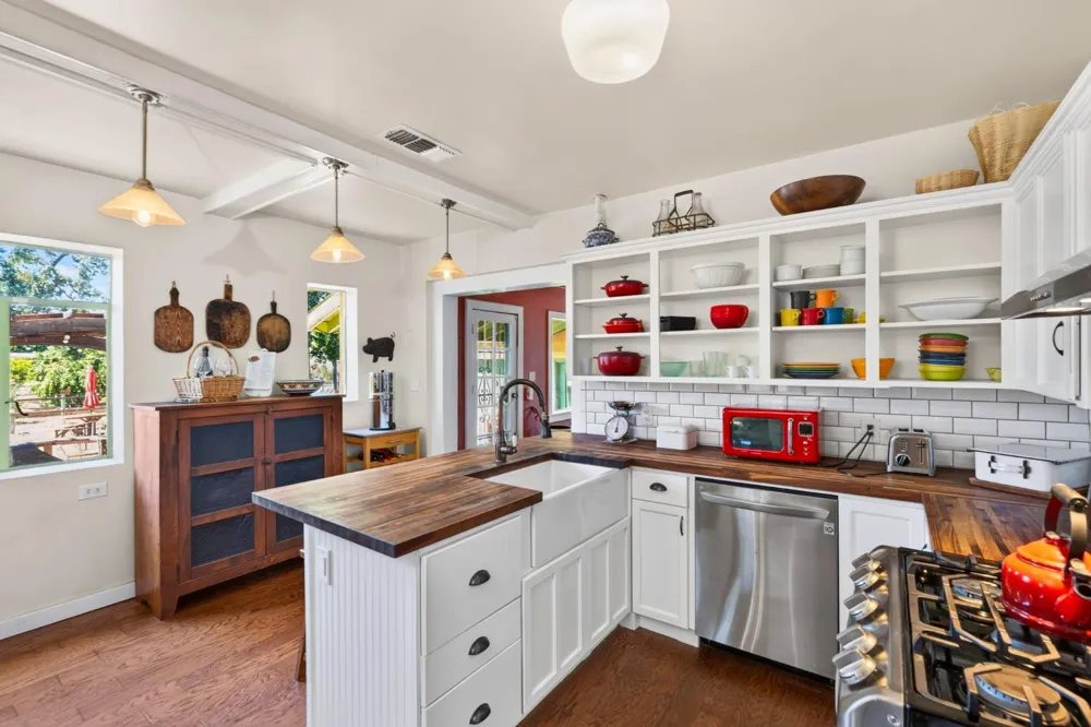 6825 W 2nd Street Rio Linda, CA 95673