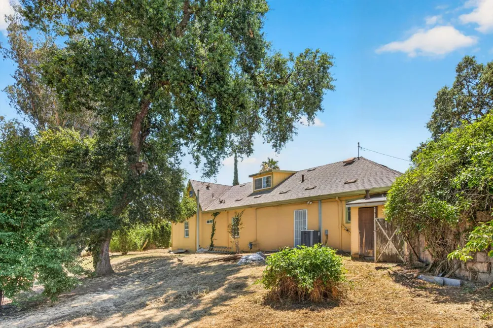 6825 W 2nd Street Rio Linda, CA 95673