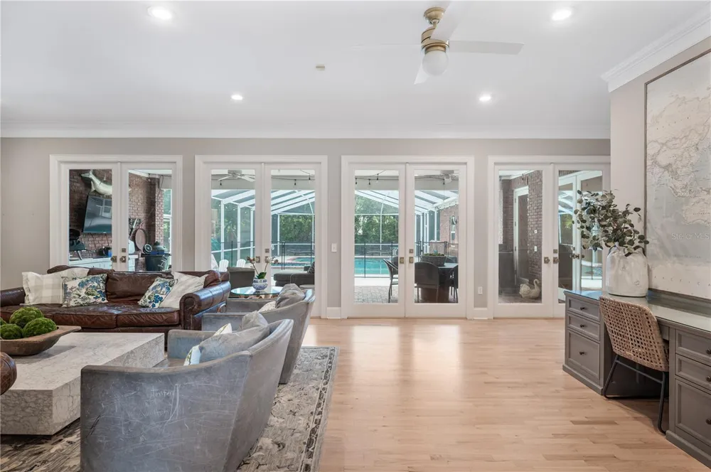 5120 LAKE IN THE WOODS BOULEVARD Lakeland, FL 33813