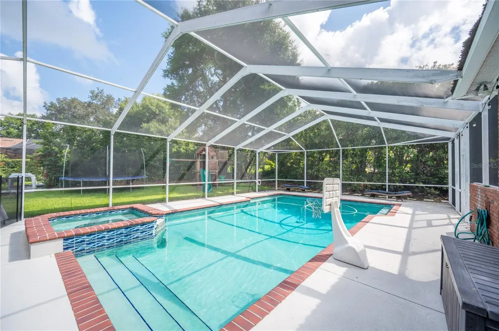 5120 LAKE IN THE WOODS BOULEVARD Lakeland, FL 33813