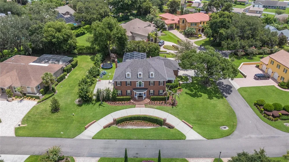 5120 LAKE IN THE WOODS BOULEVARD Lakeland, FL 33813