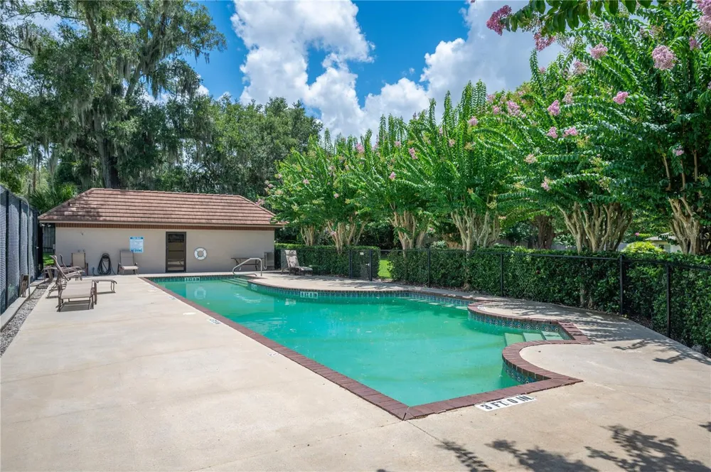 5120 LAKE IN THE WOODS BOULEVARD Lakeland, FL 33813