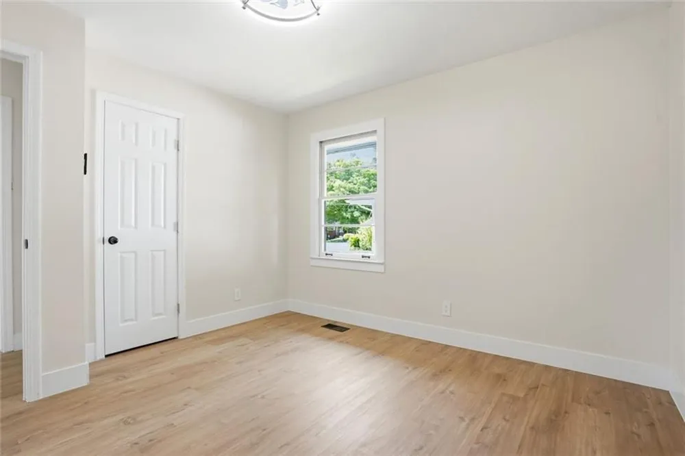 1902 Mural Circle Morrow, GA 30260
