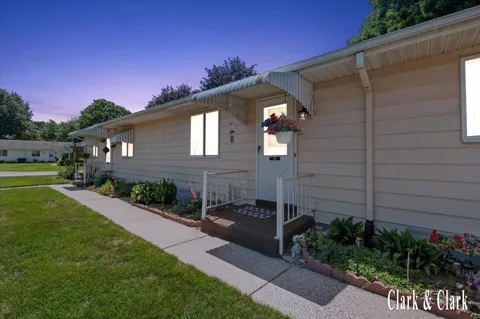 5777 Leisure S Drive SE #135