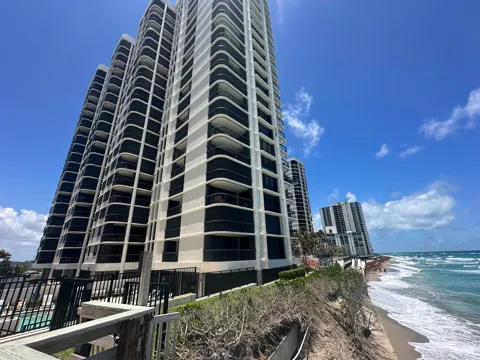 5380 Ocean Drive #4e