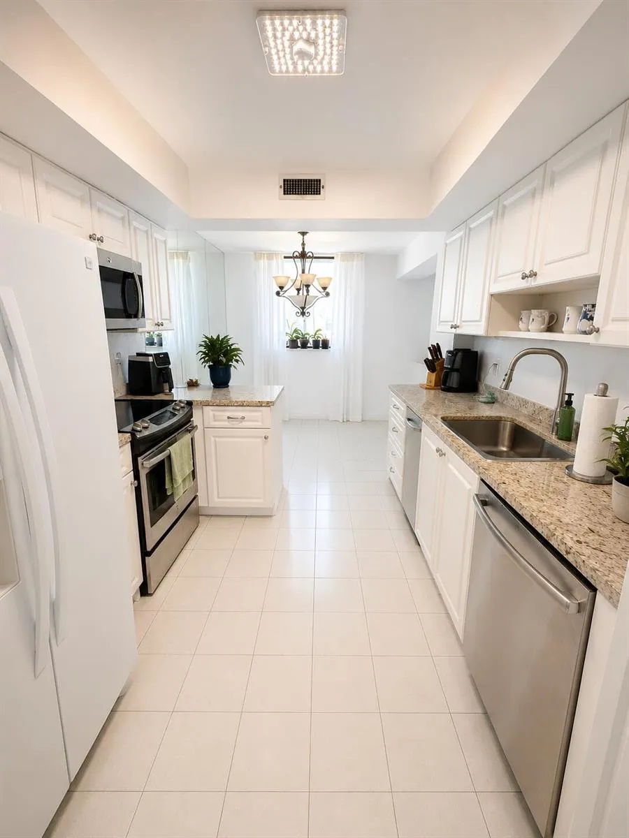 5380 Ocean Drive #4e Singer Island, FL 33404