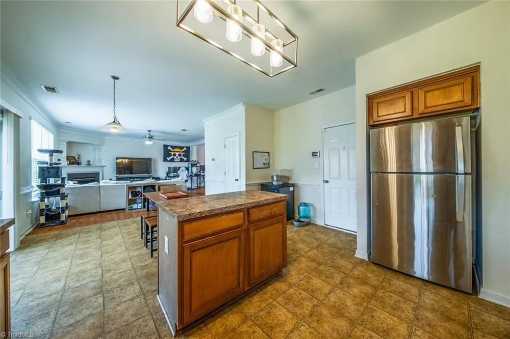 4949 Old Towne Village Circle Pfafftown, NC 27040