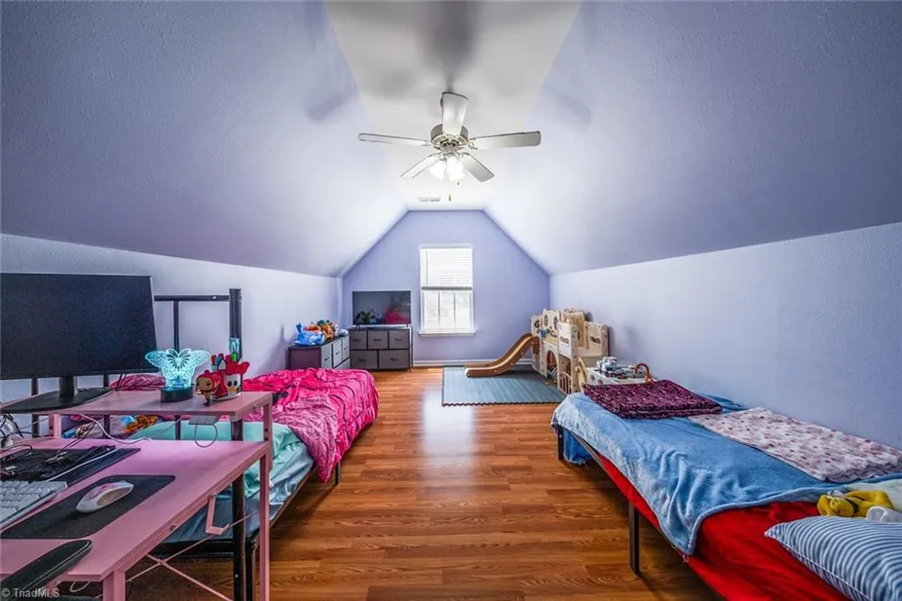 4949 Old Towne Village Circle Pfafftown, NC 27040