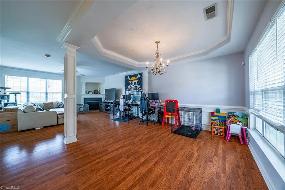 4949 Old Towne Village Circle Pfafftown, NC 27040