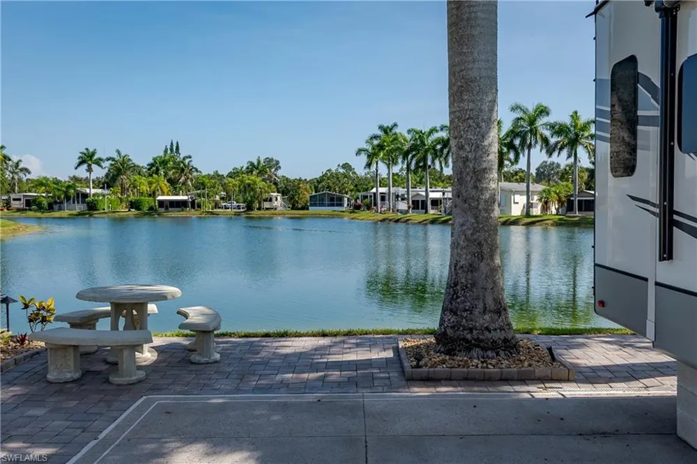 1146 Silver Lakes Boulevard Naples, FL 34114