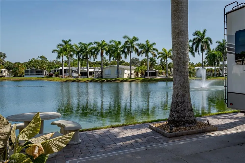 1146 Silver Lakes Boulevard Naples, FL 34114