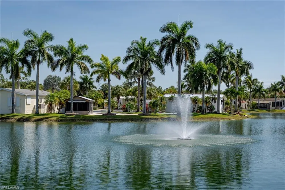1146 Silver Lakes Boulevard Naples, FL 34114