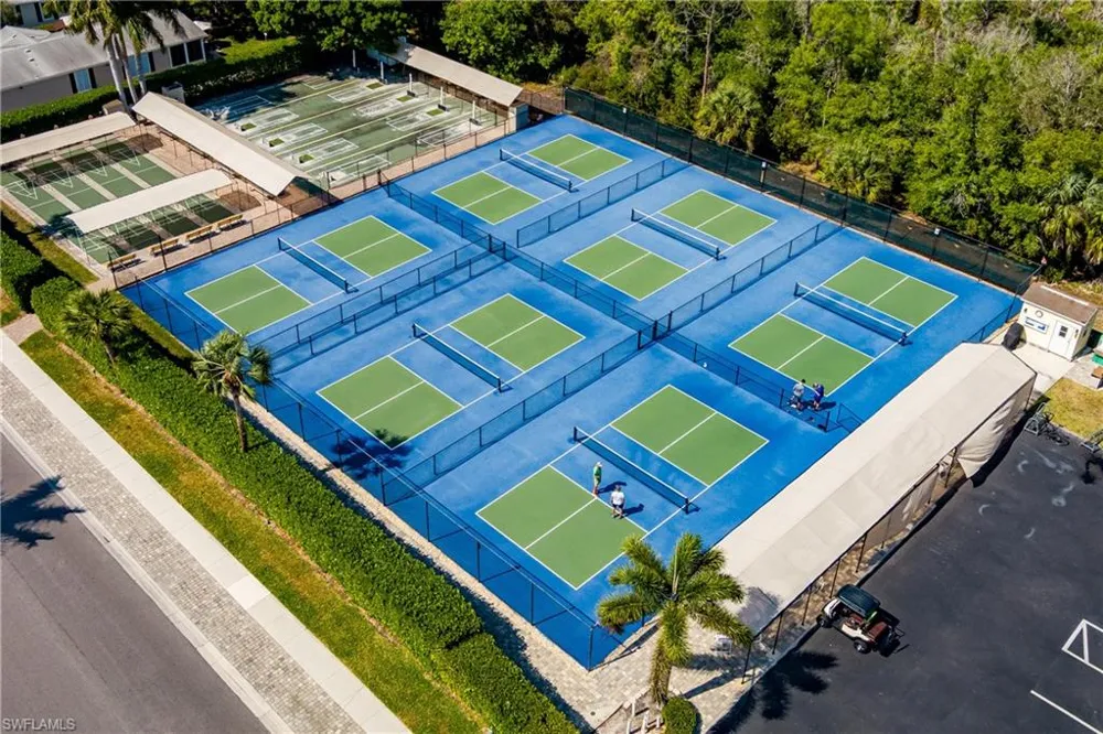 1146 Silver Lakes Boulevard Naples, FL 34114