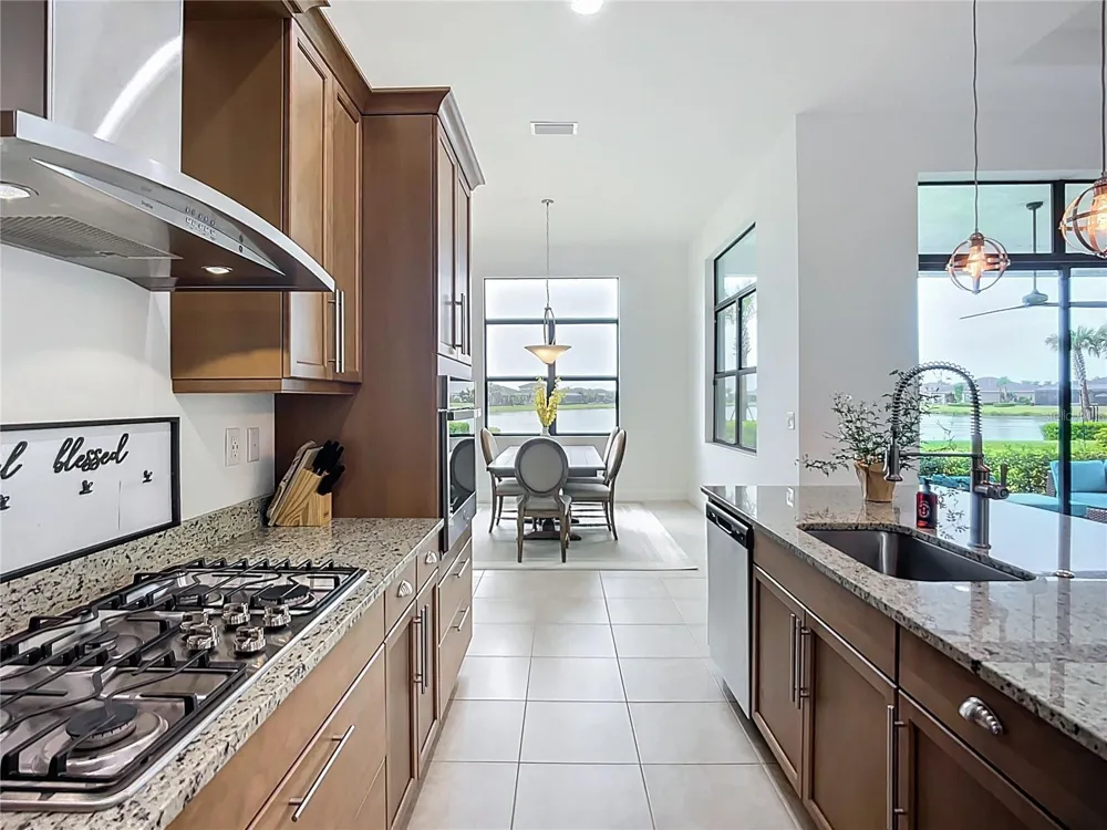 9132 BERNINI PLACE Sarasota, FL 34240