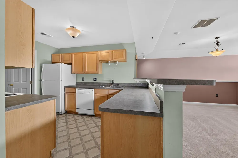 47881 Cardiff Avenue Canton, MI 48188