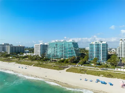 9349 Collins Ave #605