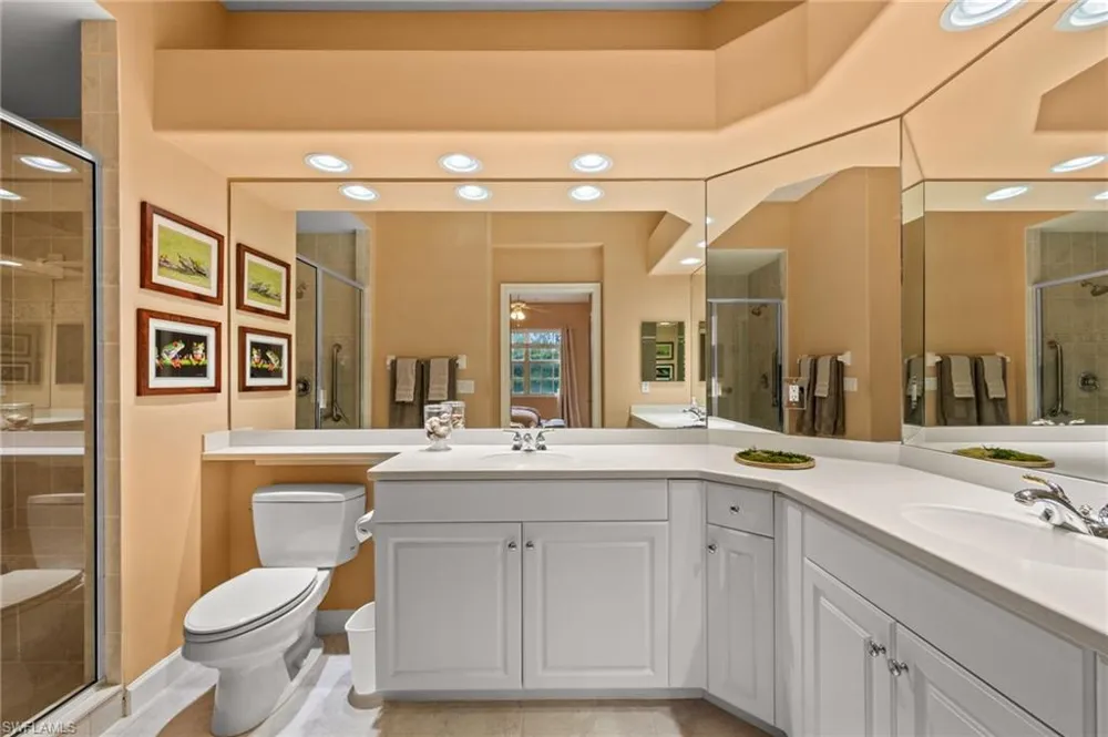 8641 Piazza Del Lago Circle #201 Estero, FL 33928