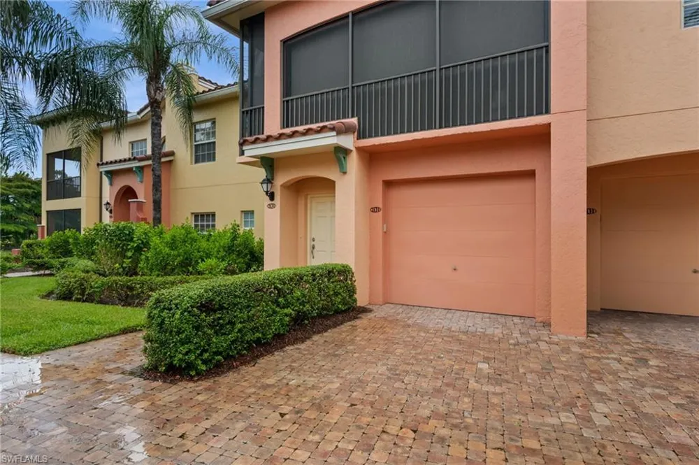 8641 Piazza Del Lago Circle #201 Estero, FL 33928