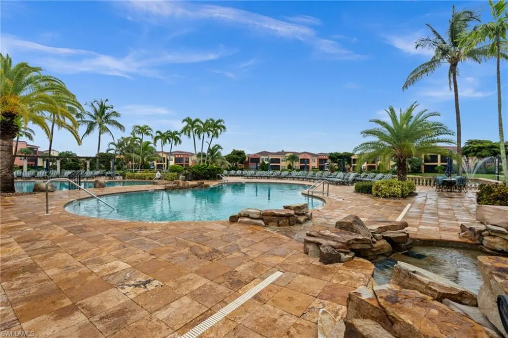 8641 Piazza Del Lago Circle #201 Estero, FL 33928