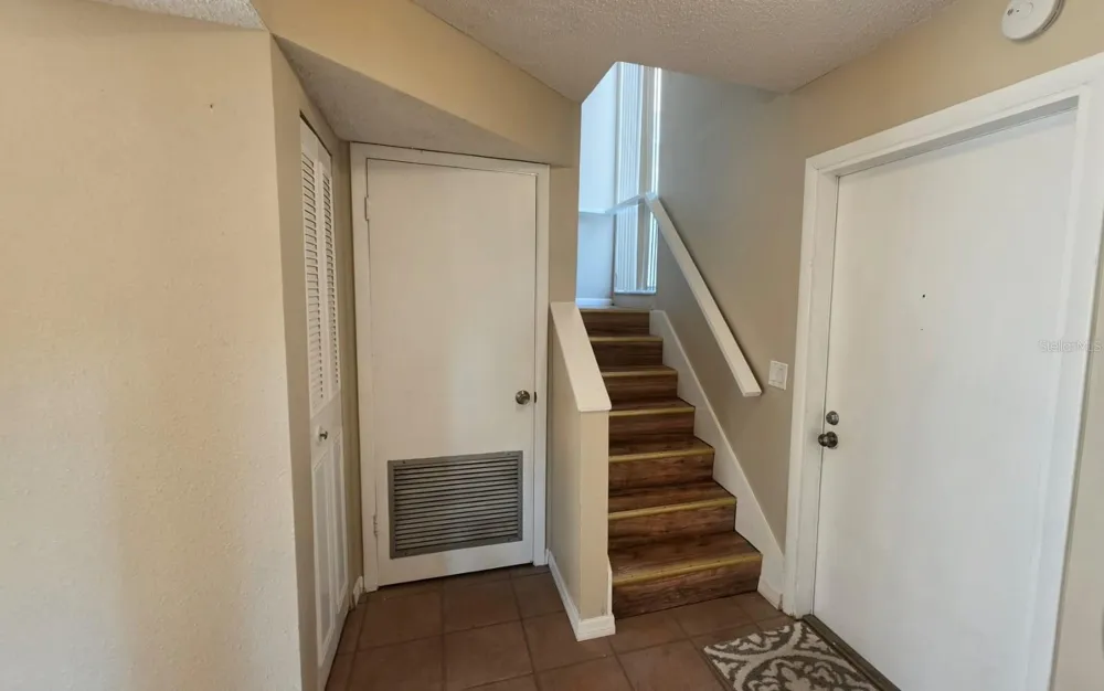 550 WINDMEADOWS STREET #550 Altamonte Springs, FL 32701