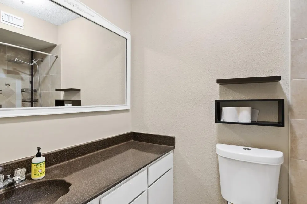 250 El Dorado Boulevard #259 Webster, TX 77598