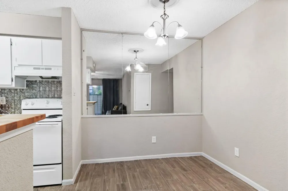 250 El Dorado Boulevard #259 Webster, TX 77598