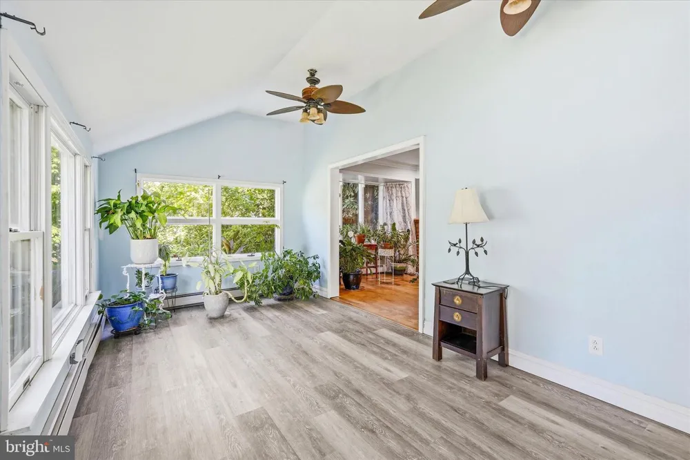 510 LAKESIDE DRIVE N Forked River, NJ 08731