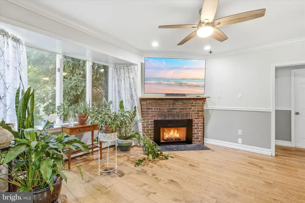 510 LAKESIDE DRIVE N Forked River, NJ 08731