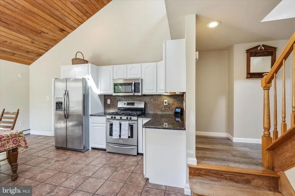 510 LAKESIDE DRIVE N Forked River, NJ 08731