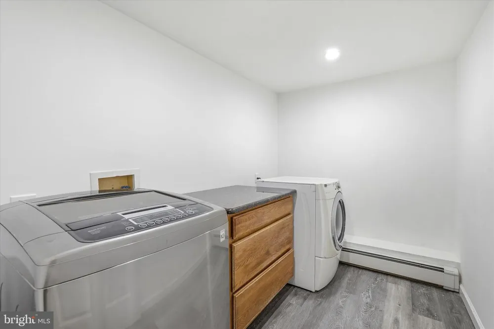 510 LAKESIDE DRIVE N Forked River, NJ 08731
