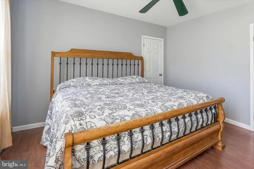 510 LAKESIDE DRIVE N Forked River, NJ 08731