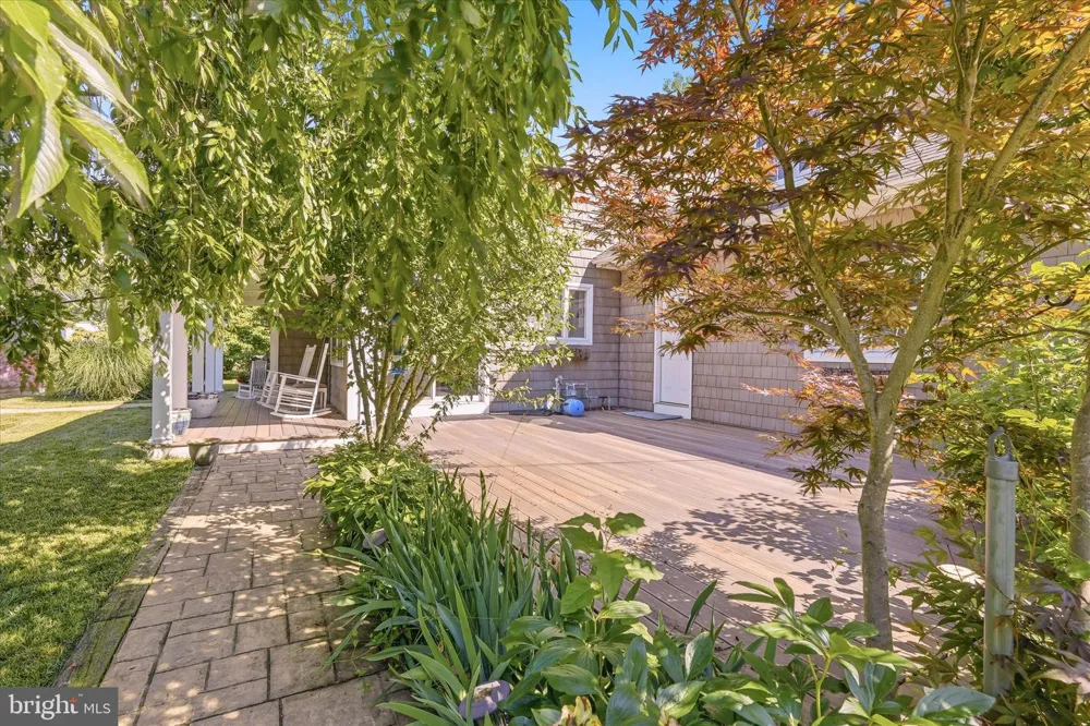 510 LAKESIDE DRIVE N Forked River, NJ 08731