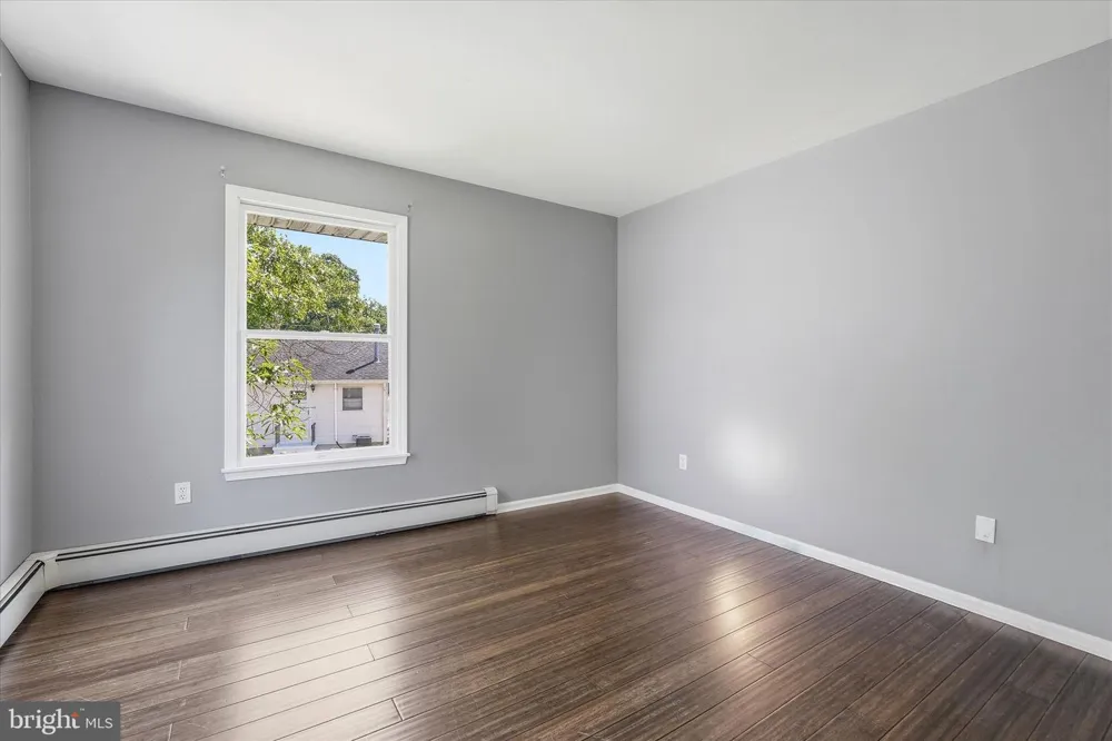 510 LAKESIDE DRIVE N Forked River, NJ 08731