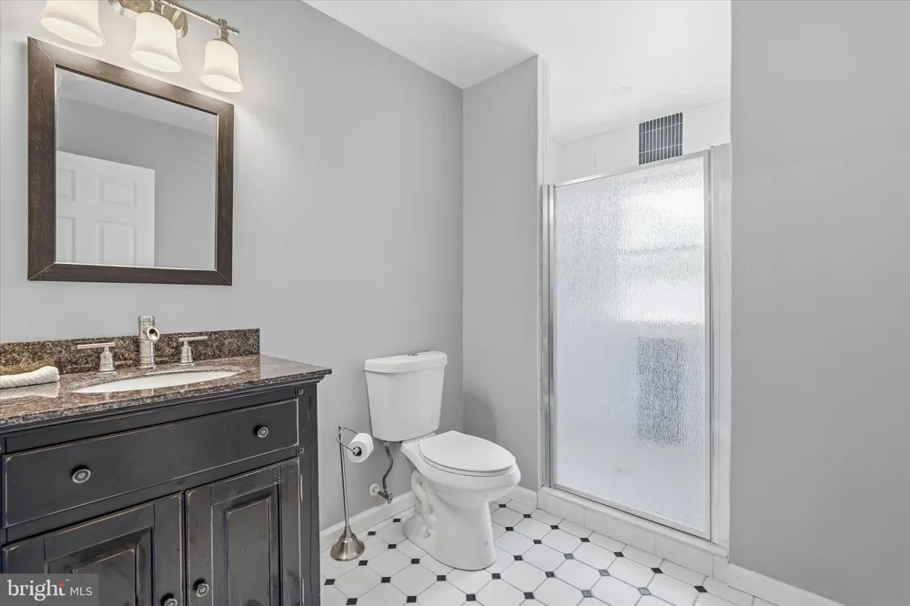 510 LAKESIDE DRIVE N Forked River, NJ 08731