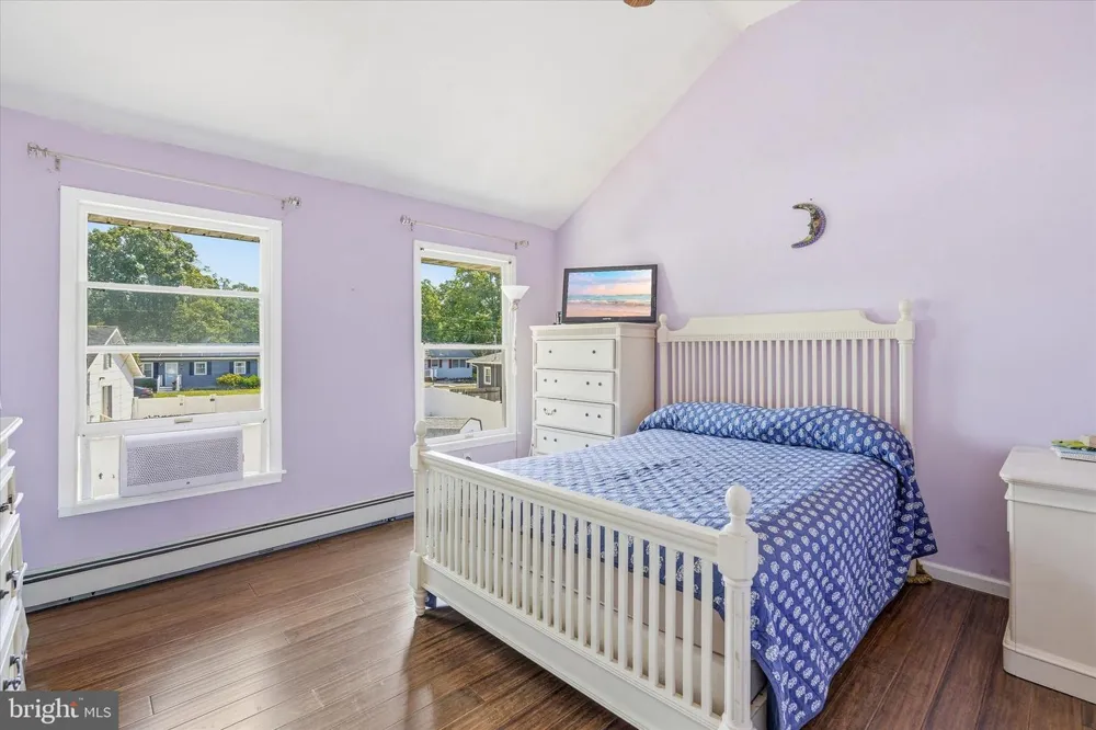 510 LAKESIDE DRIVE N Forked River, NJ 08731