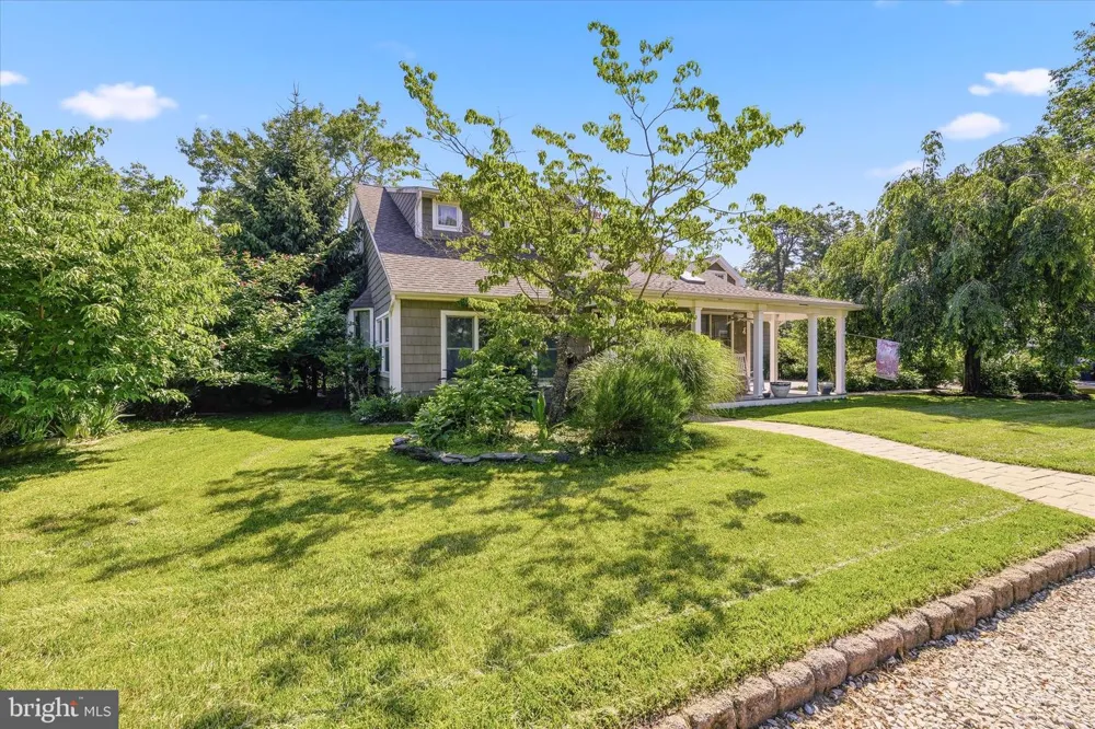 510 LAKESIDE DRIVE N Forked River, NJ 08731