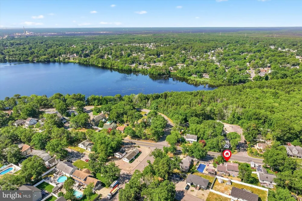 510 LAKESIDE DRIVE N Forked River, NJ 08731