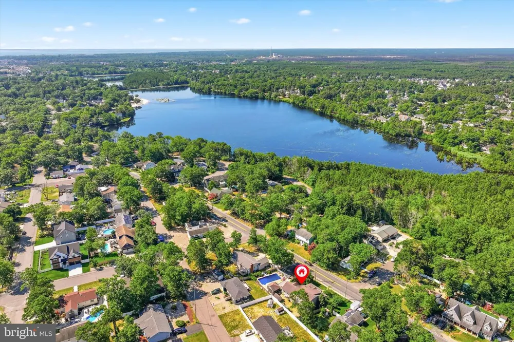 510 LAKESIDE DRIVE N Forked River, NJ 08731