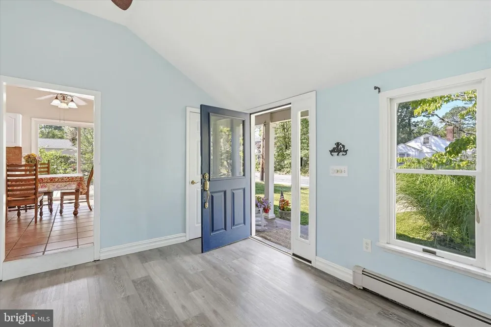 510 LAKESIDE DRIVE N Forked River, NJ 08731