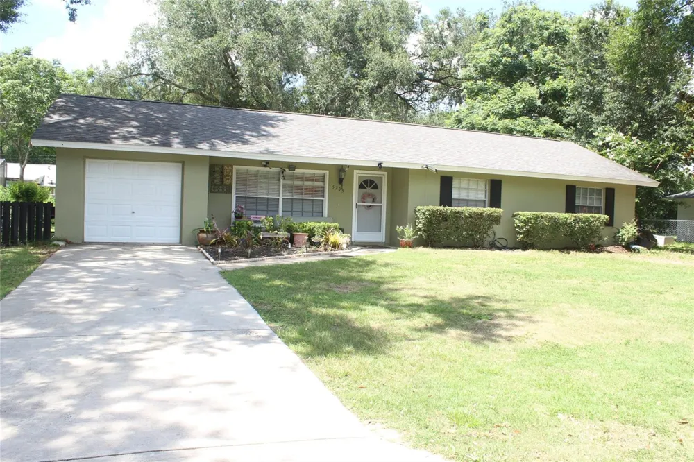 5705 SE 2ND STREET ocala, FL 34480