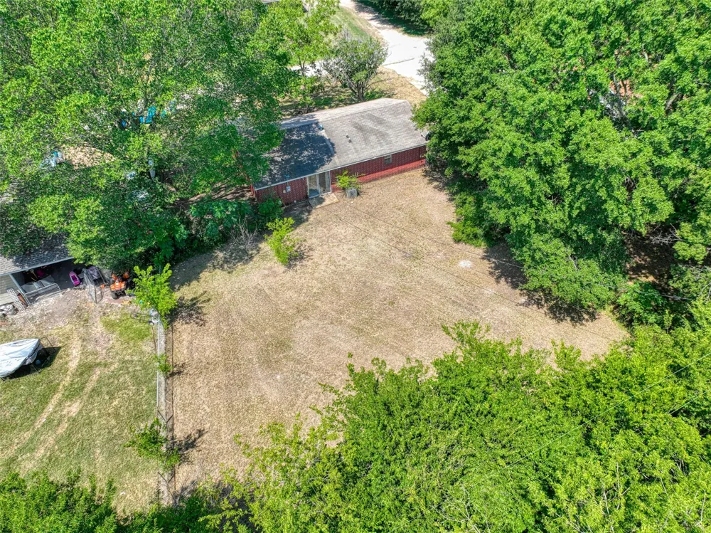 808 Wright Avenue Kerens, TX 75144