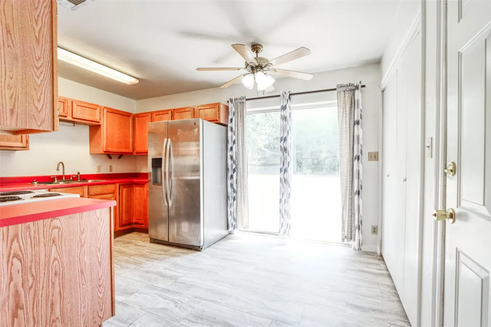 808 Wright Avenue Kerens, TX 75144