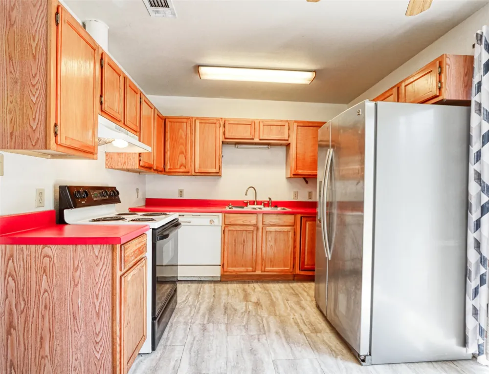 808 Wright Avenue Kerens, TX 75144