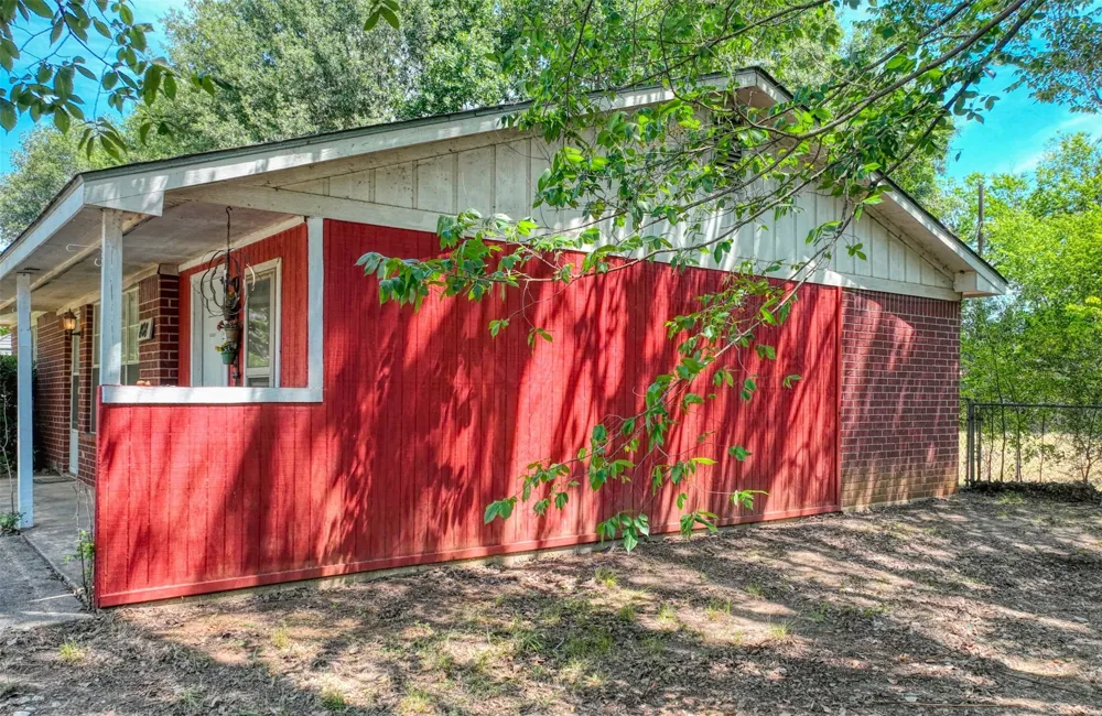 808 Wright Avenue Kerens, TX 75144