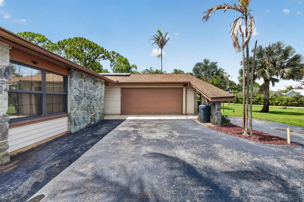 1362 SW Knollwood Drive Palm City, FL 34990