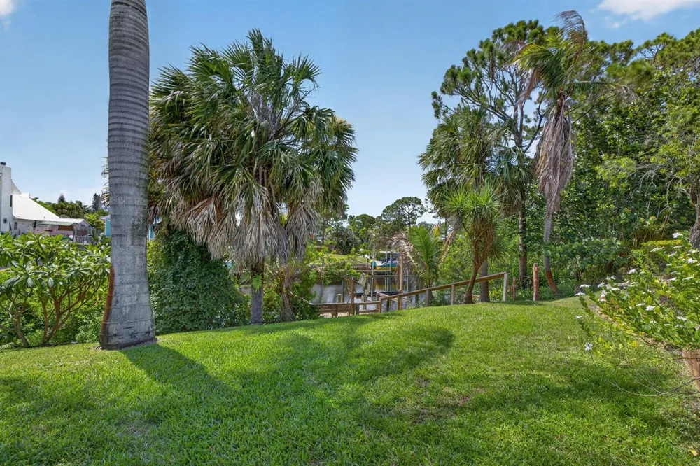 1362 SW Knollwood Drive Palm City, FL 34990