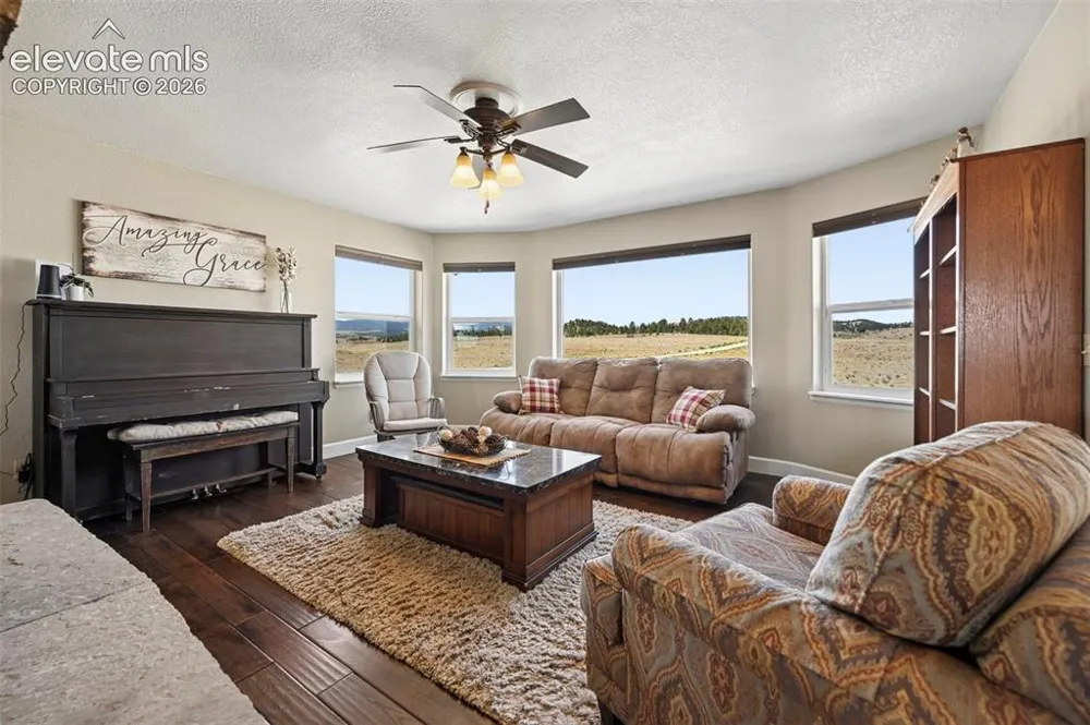 74 Dwyer Trail Hartsel, CO 80449